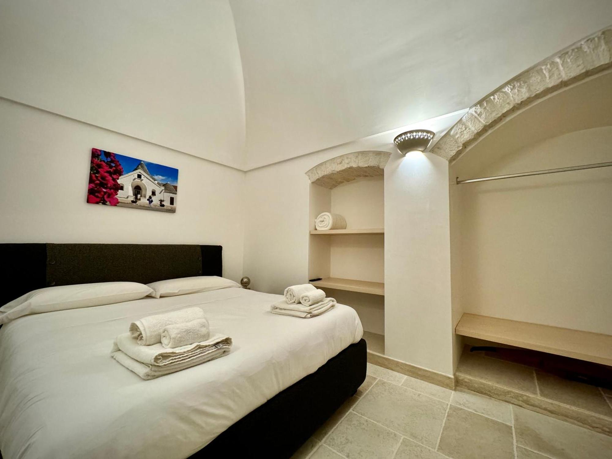 Trulli Contento - Rooms & Apartments Alberobello Exteriör bild